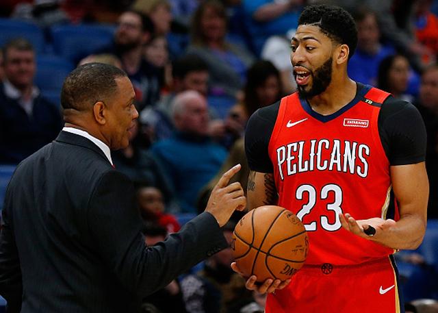 的称号所折 的称号所折